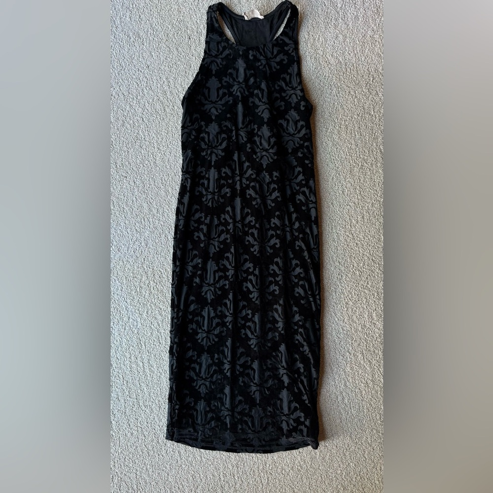 Urban Outfitters Burnout Velvet Midi Bodycon Dress